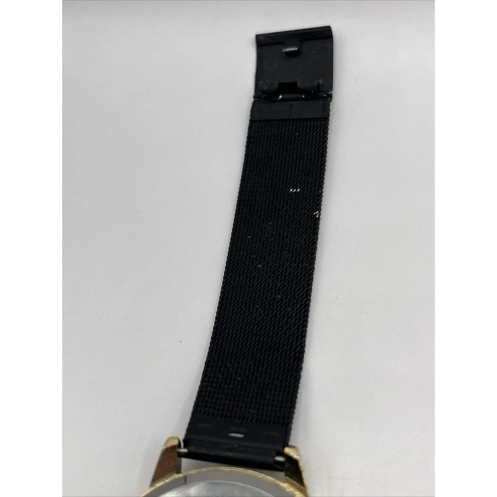 I.N.C. Women's Quartz Watch Gold Case Black Mesh Metal‎ Band- New Battery